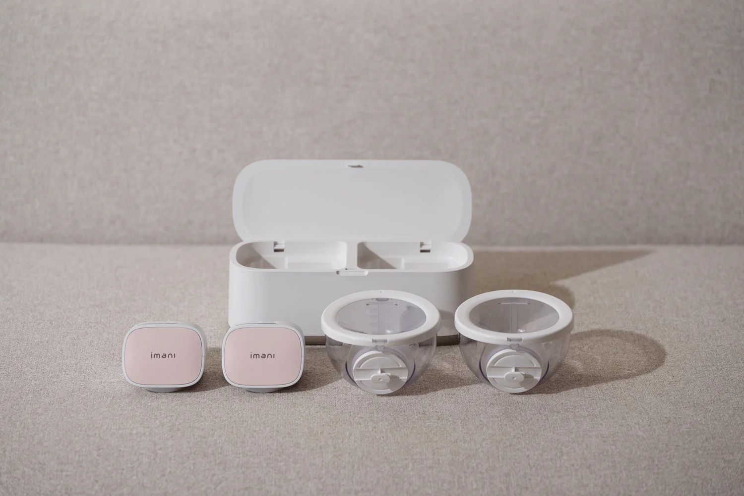 imani i2 Plus Pro Wearable Pumps with Charging Dock - Image 8