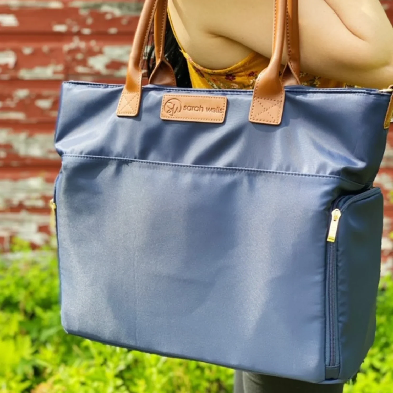 Sarah Wells Abby Breast Pump Tote (Navy) - Image 9